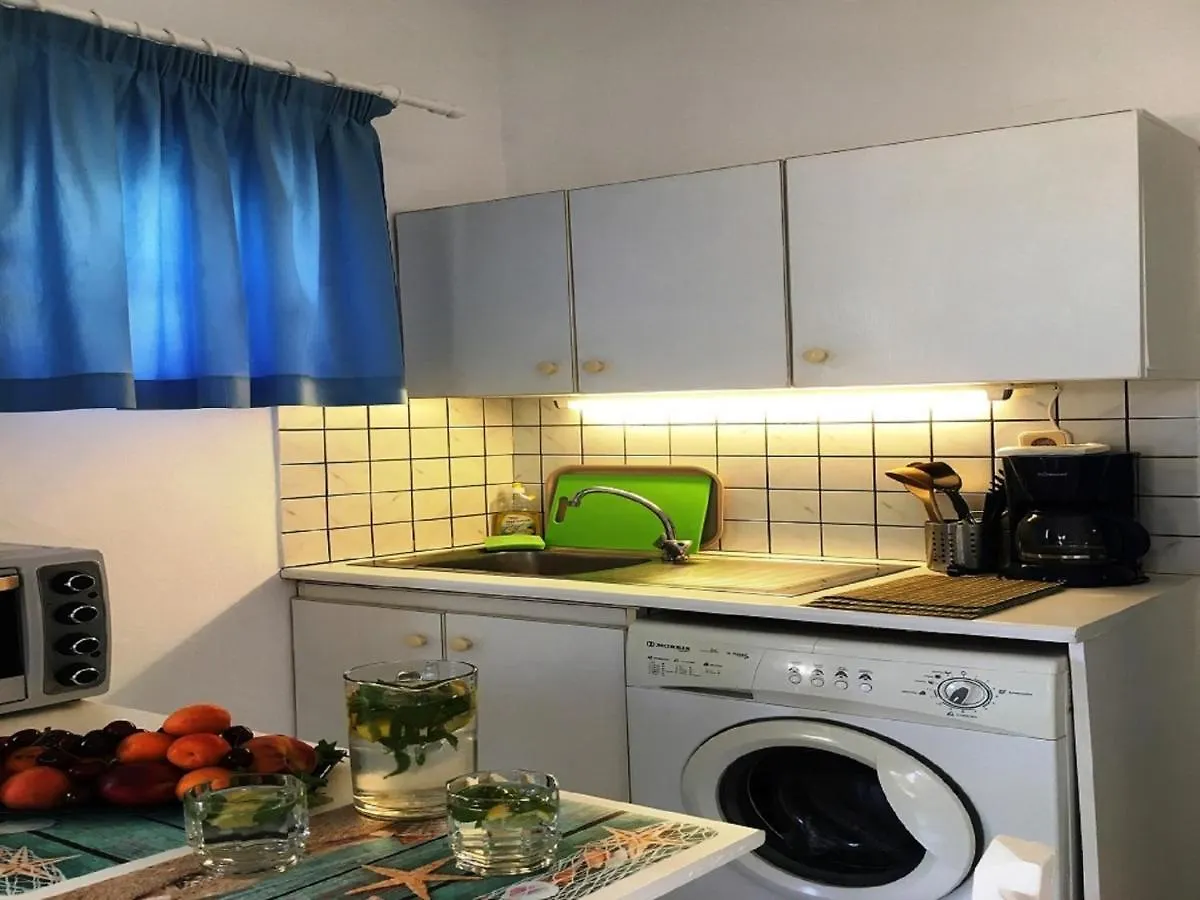 Aigialis Apartments & Studios Kokkini Khanion