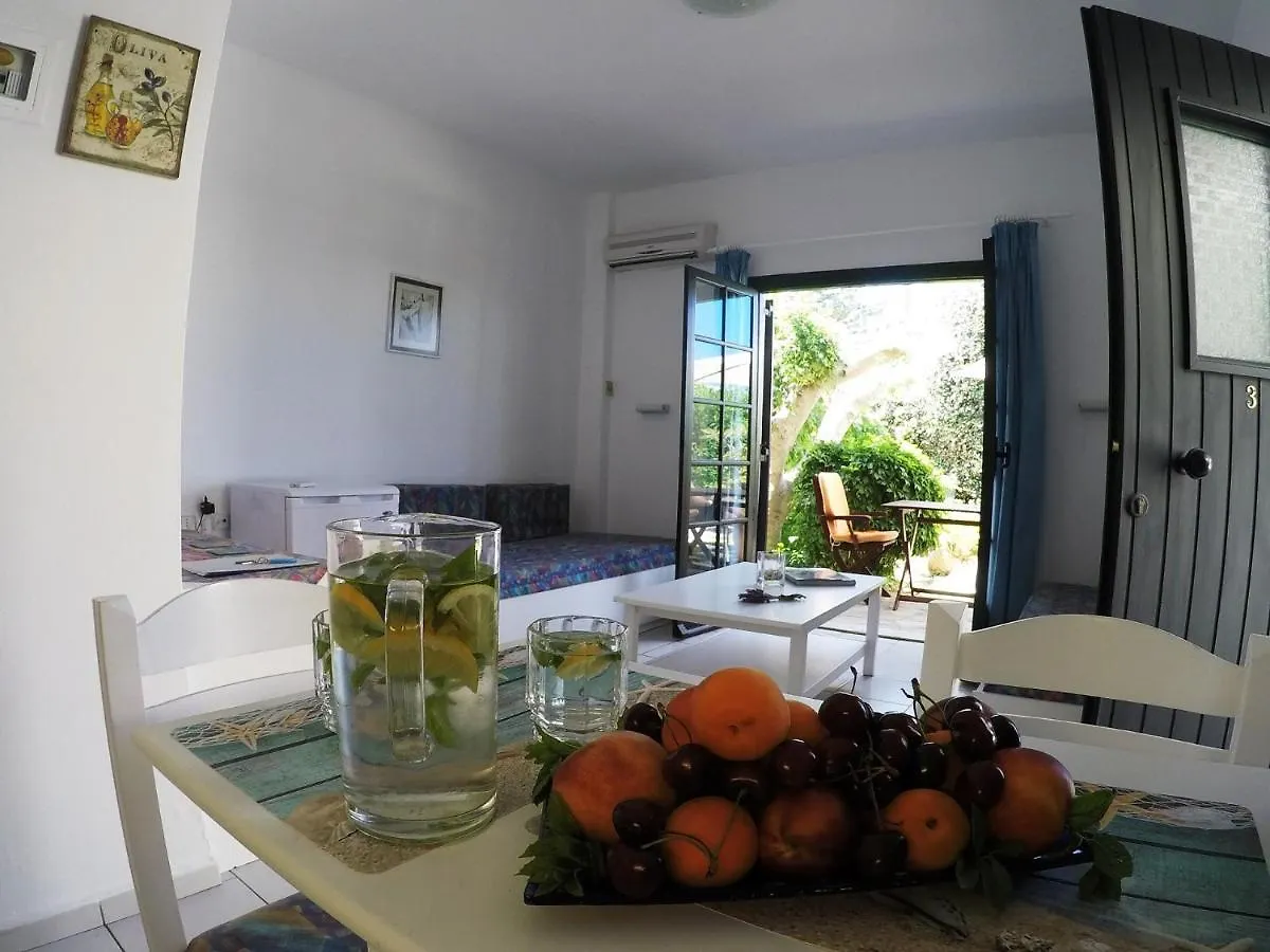 Aigialis Apartments & Studios Kokkini Khanion Greece
