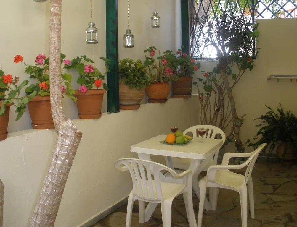 Aigialis Apartments & Studios Kokkini Khanion Greece