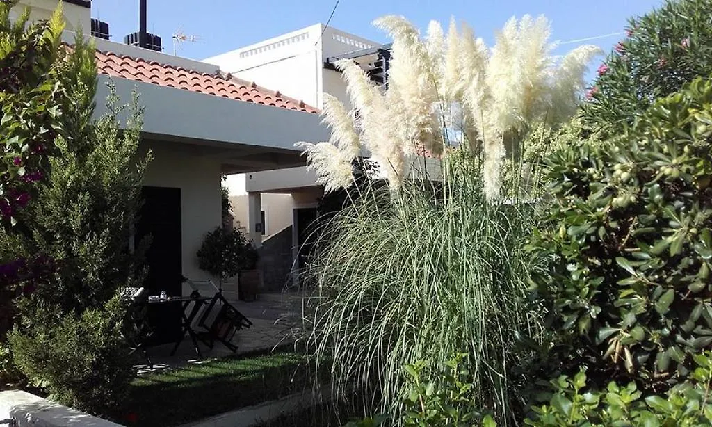 Aigialis Apartments & Studios Kokkini Khanion