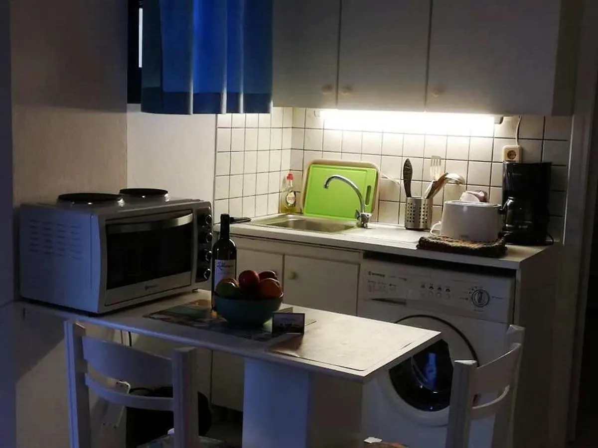 Aigialis Apartments & Studios Kokkini Khanion